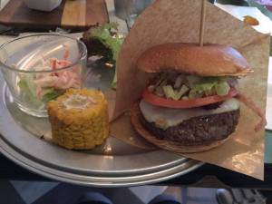 1615103_10153238240807256_1789723837_n