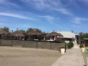 13073069_10153492212787256_440993300_o